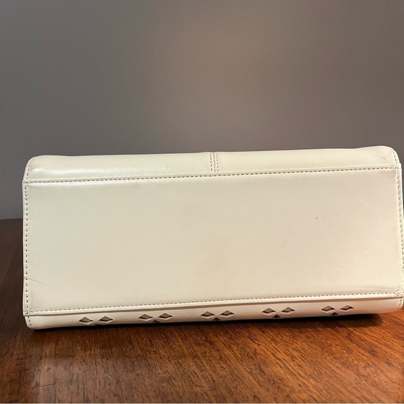 Dillards vintage Leather Ivory Purse
Perforated Diamond Pattern - Picture 7 of 13